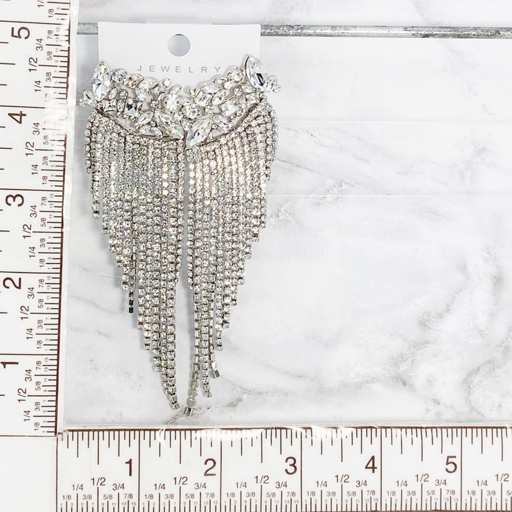 White Rhinestone Cascading Sparkly Chandelier Occ… - image 5